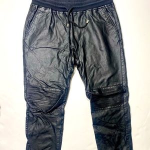 Maniere Devoir Vegan Faux Leather Drawn String Woman’s Joggers/Pants Size M